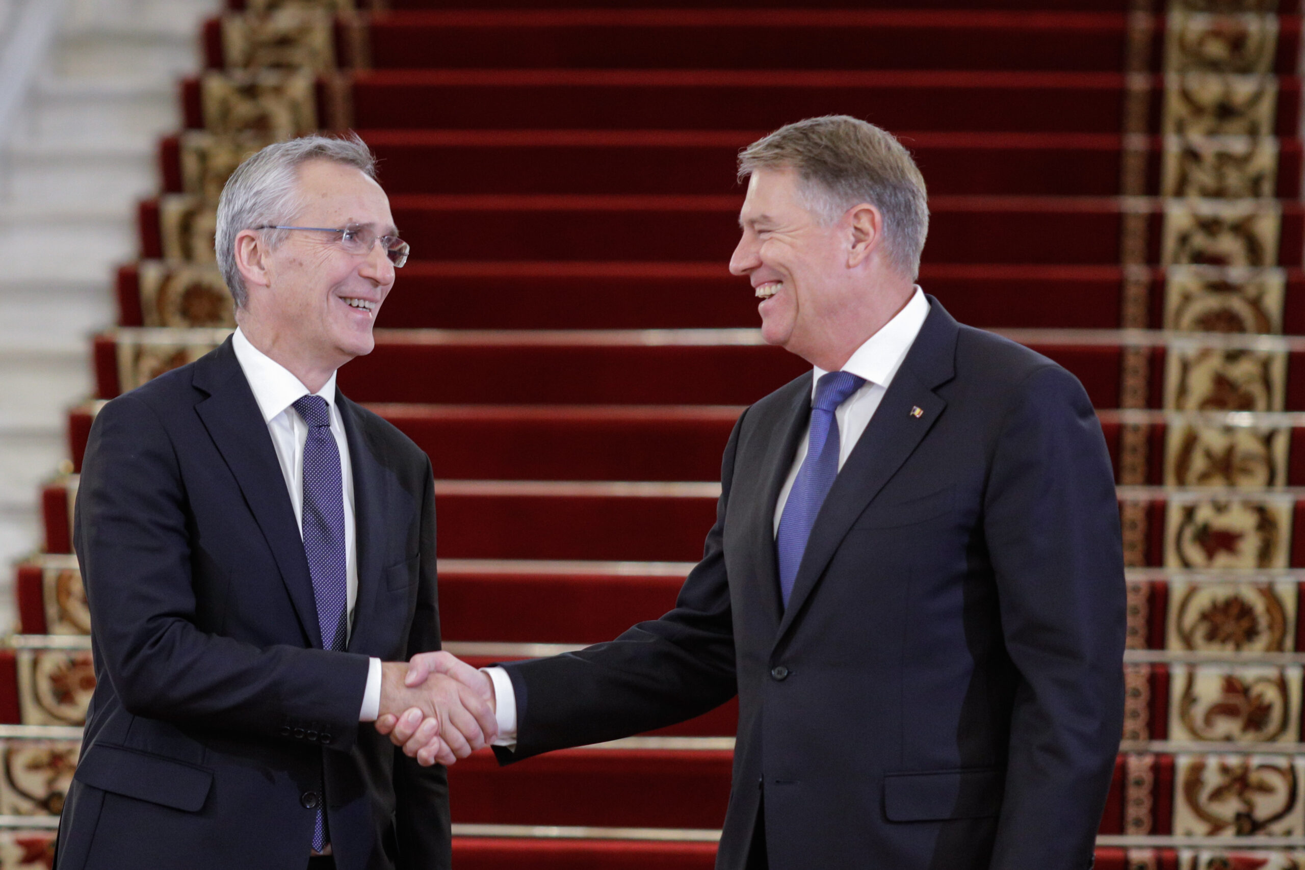 România și-a anunțat aliații că îl propune pe Iohannis în funcția de secretar general al NATO