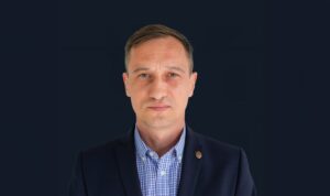Deputatul USR Vâlcea, Lazăr Ion Marian, acuză PNL-ul că a devenit un „PSD sub acoperire”